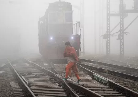 At 2.2 Degrees Celsius, Delhi Records Seasons Lowest Minimum Temperature - Trending Topics