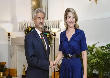 Canadian foreign minister Melanie Joly visits India for G20 meet - Latest News