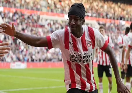 Chelsea agree transfer for PSV Eindhoven winger Noni - Trending Topics