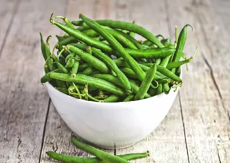 Green Beans Nutrition: Whats in a 100g Serving? - Health
