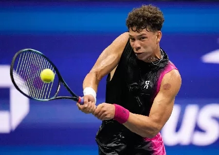 US tennis player Ben Shelton Reach Australian Open quarterfinals - Trending Topics