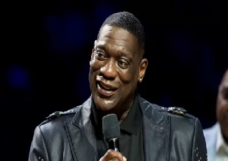 Shawn Kemp, a former NBA player, was arrested on a felony drive-by shooting accu...