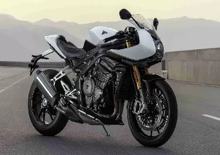 Triumph Speed Triple 1200 RR Price, Specifications And Features